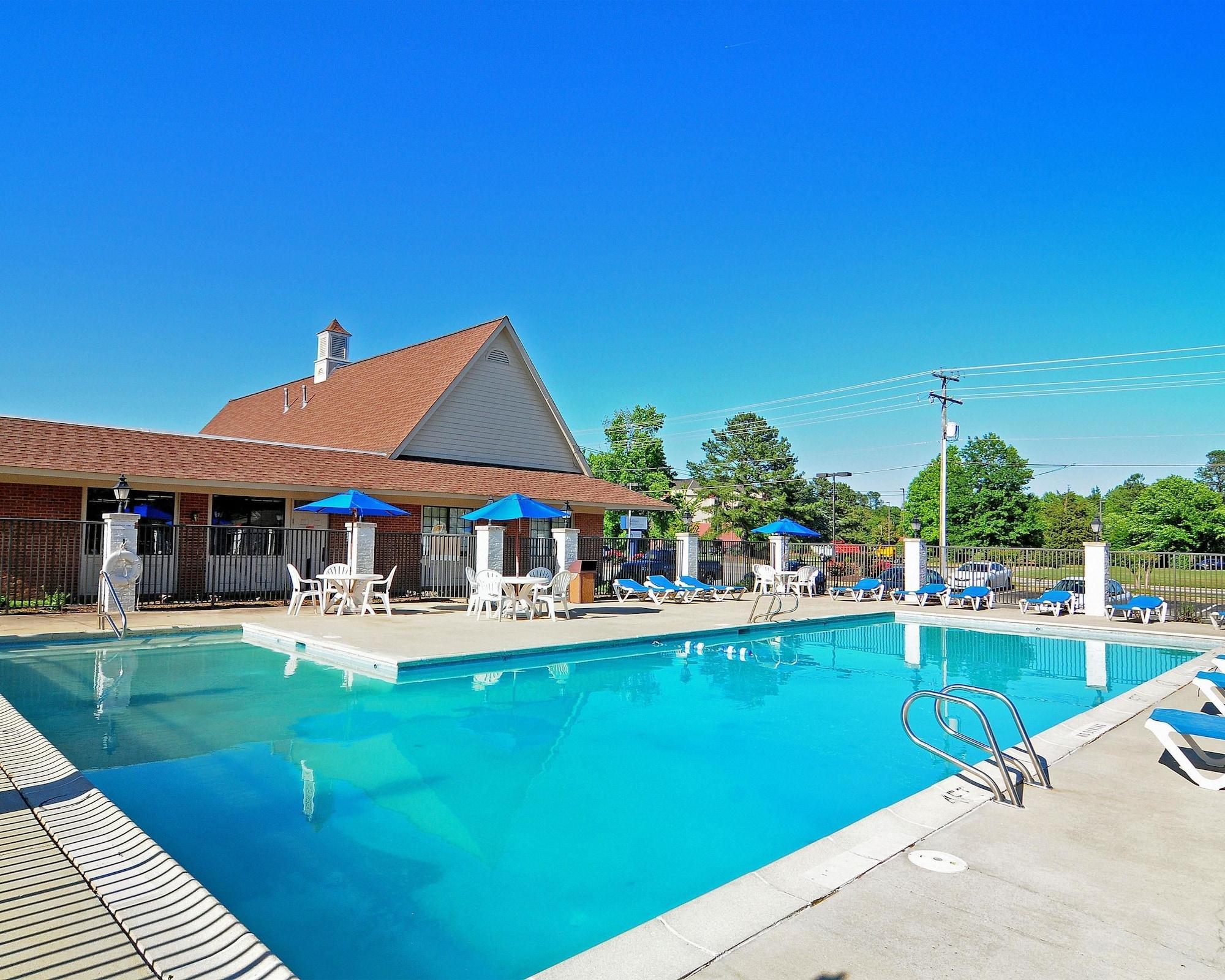 Days Inn & Suites By Wyndham Colonial Williamsburg Bagian luar foto