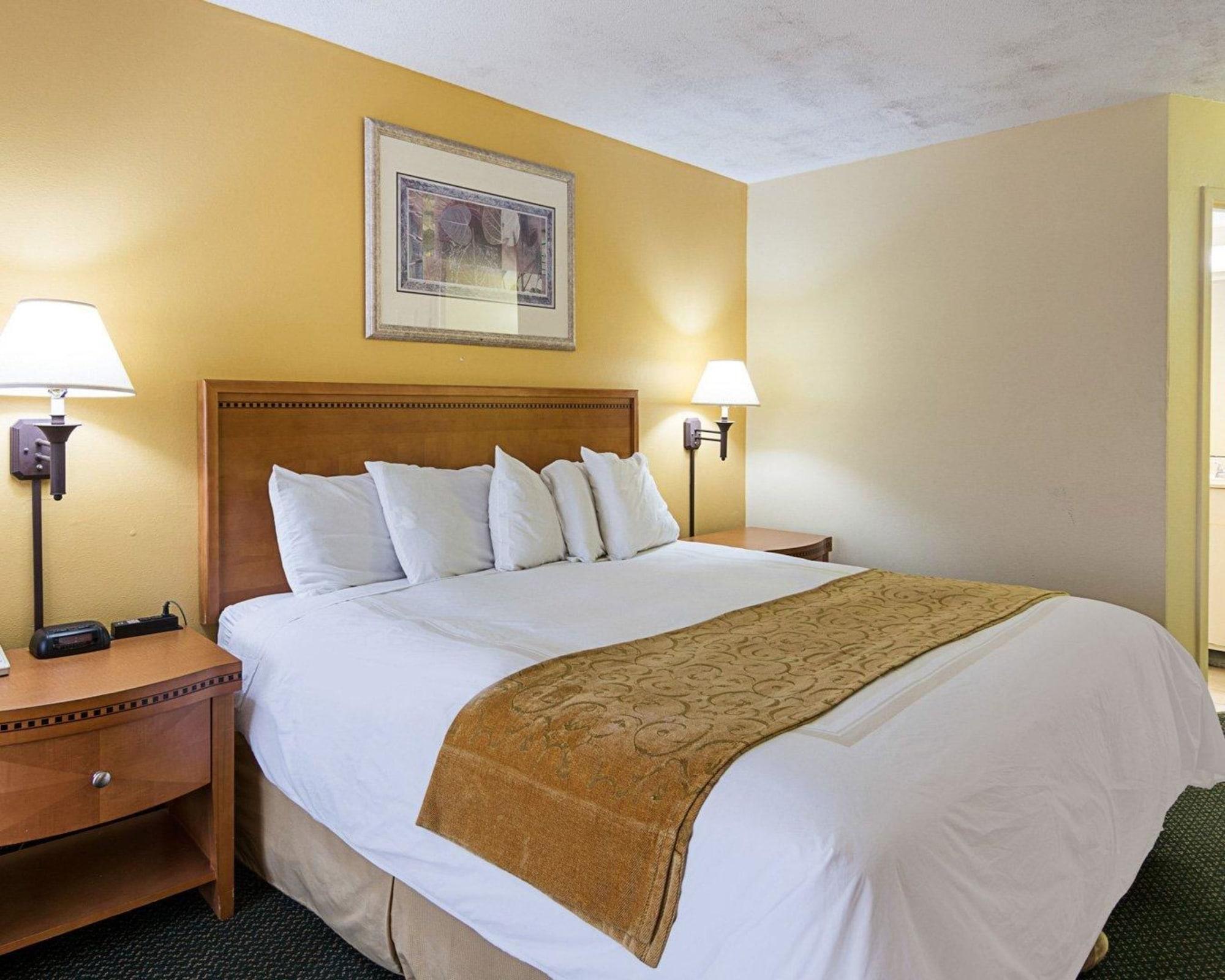 Days Inn & Suites By Wyndham Colonial Williamsburg Bagian luar foto